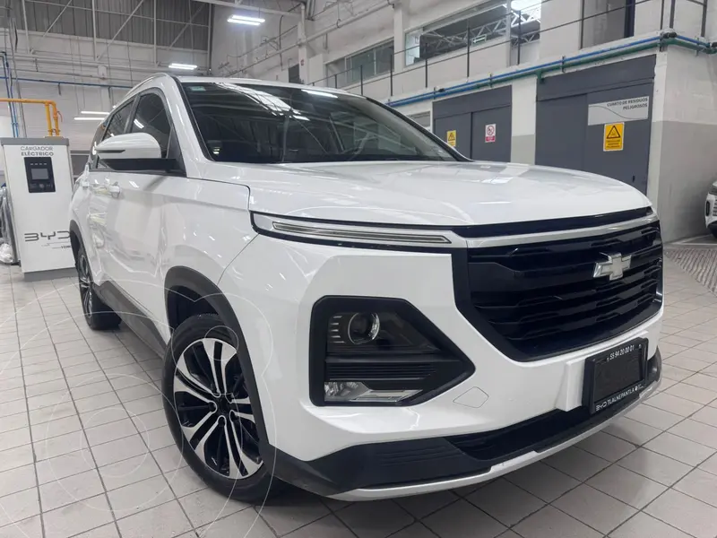 Foto Chevrolet Captiva Premier usado (2023) color Blanco financiado en mensualidades(enganche $146,258 mensualidades desde $6,283)