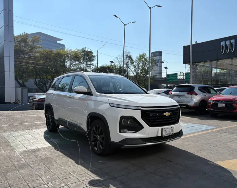 Foto Chevrolet Captiva LT 7 pas usado (2022) color Blanco financiado en mensualidades(enganche $96,300 mensualidades desde $6,416)