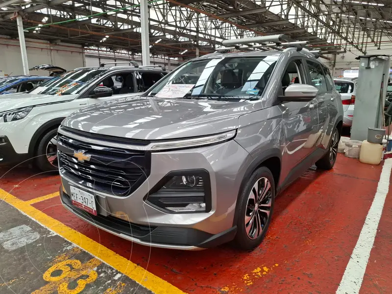 Foto Chevrolet Captiva LT 7 pas usado (2022) color Plata financiado en mensualidades(enganche $84,700 mensualidades desde $7,600)