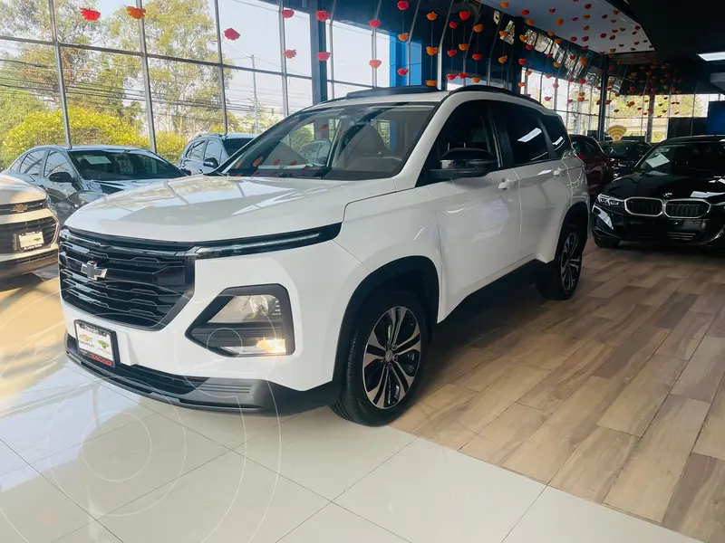 Foto Chevrolet Captiva Premier usado (2023) color Blanco financiado en mensualidades(enganche $83,980 mensualidades desde $12,232)