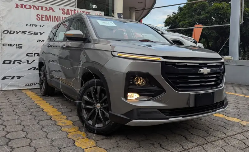 Foto Chevrolet Captiva LT 7 pas usado (2023) color Gris financiado en mensualidades(enganche $131,960 mensualidades desde $5,802)