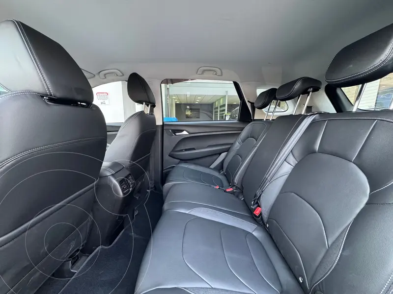 Foto Chevrolet Captiva LT 7 pas usado (2024) color Gris financiado en mensualidades(enganche $112,350 mensualidades desde $7,486)