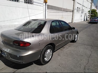Foto venta Auto usado Chevrolet Cavalier 4P 2.2L Basico A (2002) color Arena Dorada precio $28,000