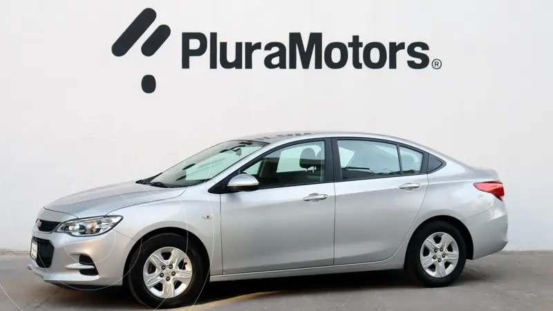 Foto Chevrolet Cavalier LT Aut usado (2019) color plateado precio $194,000