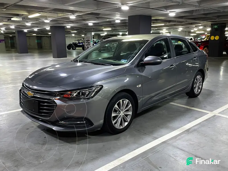 Foto Chevrolet Cavalier LS usado (2022) color Rojo precio $248,000