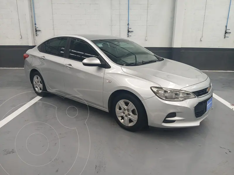 Foto Chevrolet Cavalier LS usado (2018) color plateado precio $186,400