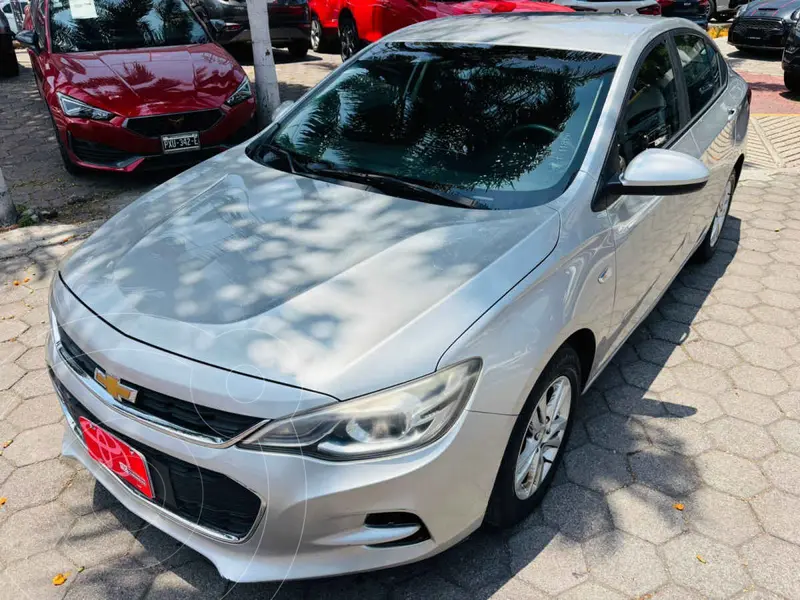 Foto Chevrolet Cavalier LT Aut usado (2018) color Plata precio $165,000