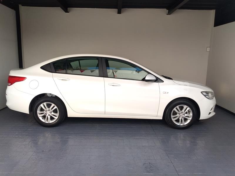 Chevrolet Cavalier LT Aut usado (2018) color Blanco precio $195,000