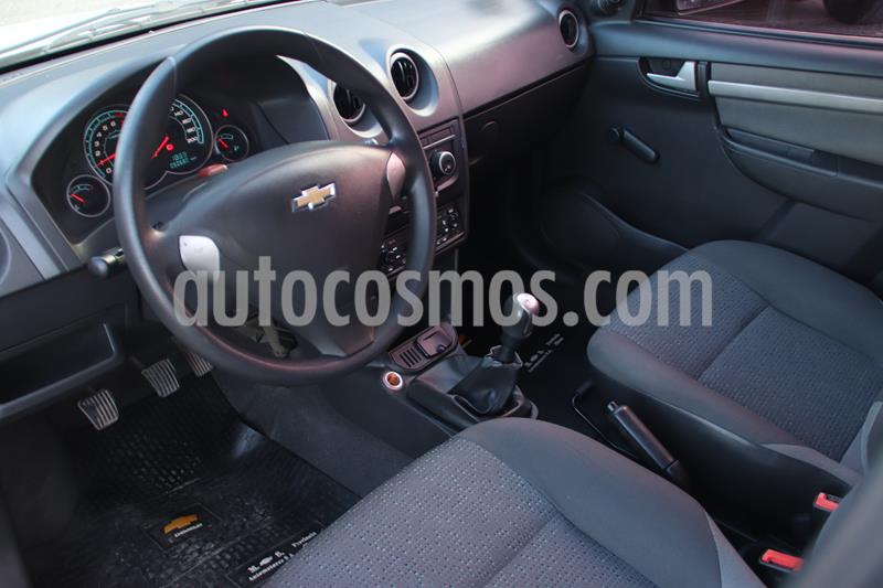 foto Chevrolet Celta 5P Advantage AA+DIR usado (2014) color Gris precio $590.000