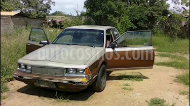 foto Chevrolet Century dlx v6 2.8, carburado usado (1985) color Marrón precio u$s500