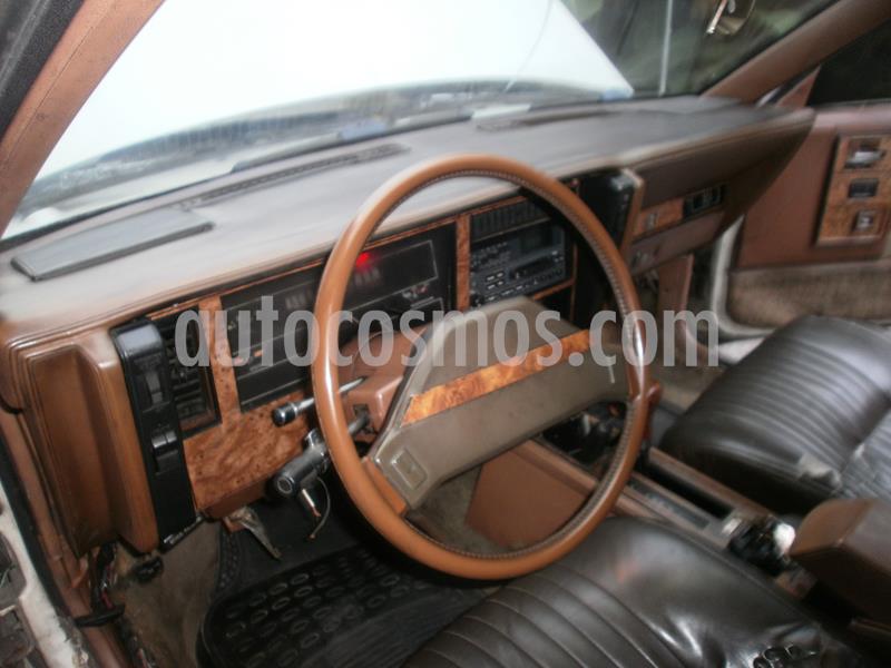 Chevrolet Century 2.8 full inyection usado (1989) color Blanco precio u$s700