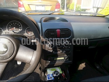 Chevrolet Chevy Sedan 1.4L Monza usado (2011) color Gris Oscuro precio $63,000