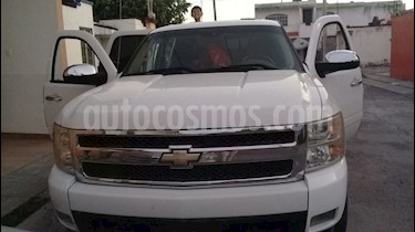 Chevrolet Cheyenne 2500 4x4 Cab Ext B usado (2007) color Blanco precio $220,000