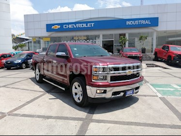Foto venta Auto usado Chevrolet Cheyenne 2500 4x4 Doble Cab LTZ (2014) color Rojo Victoria precio $480,000