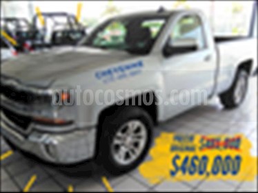 Foto venta Auto usado Chevrolet Cheyenne LT CABINA REGULAR 4X2 (2017) color Plata precio $465,000