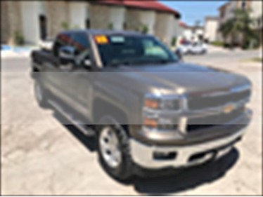 Foto venta Auto usado Chevrolet Cheyenne LT Z71 4X4, DOBLE CABINA, TA 6 VELOCIDADES / V8 5 (2015) precio $450,000