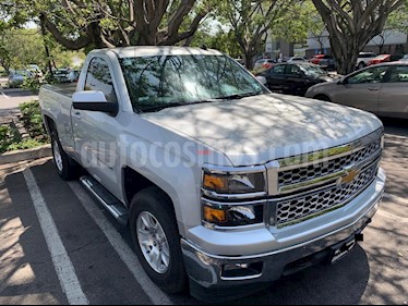 foto Chevrolet Cheyenne 2500 4x2 Cab Reg Paq N usado (2015) color Plata precio $410,000