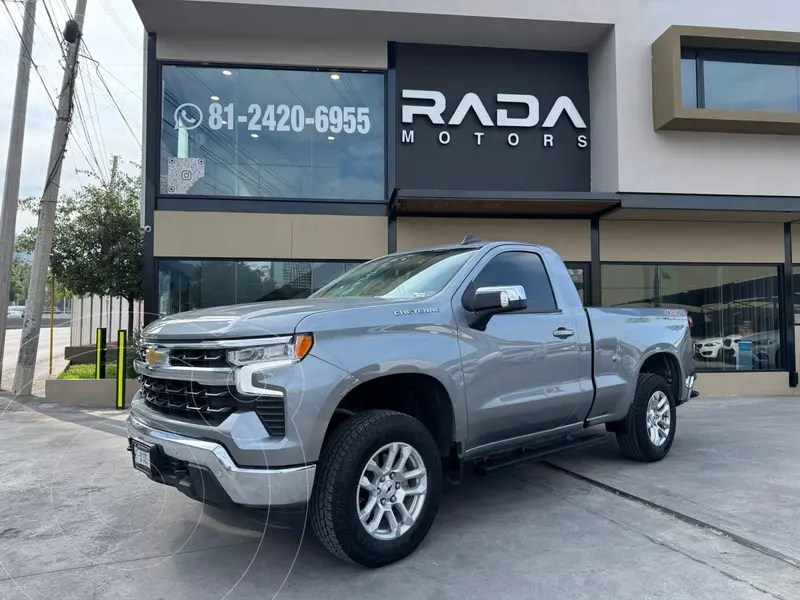 Foto Chevrolet Cheyenne LT 4X4 usado (2024) color Gris precio $919,800