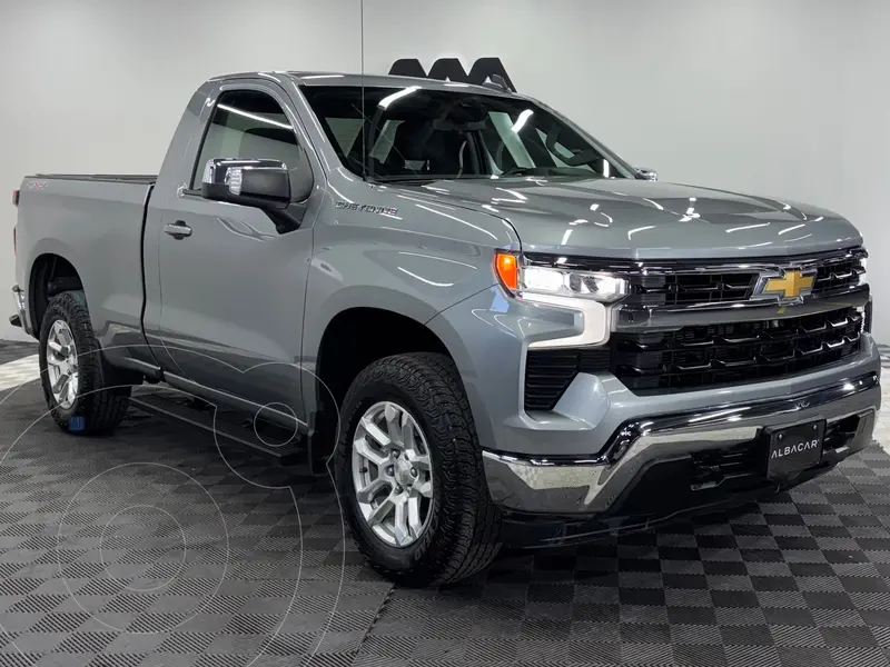 Chevrolet Cheyenne LT 4X4 usado (2023) color Gris precio $789,999