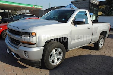 Chevrolet Cheyenne 2P LT Z71 DOBLE CAB V8/5.3 AUT 4X4 usado (2016) color Plata precio $435,000