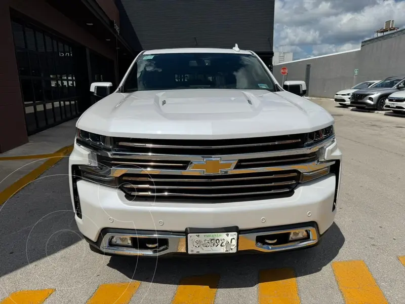 Foto Chevrolet Cheyenne High Country CD usado (2021) color Blanco precio $800,000
