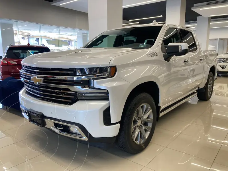 Foto Chevrolet Cheyenne 6.2L High Country usado (2022) color Blanco precio $999,000