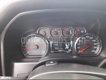 Chevrolet Cheyenne 2500 4x4 Doble Cab LT Z71 usado (2017) color Plata precio $530,000