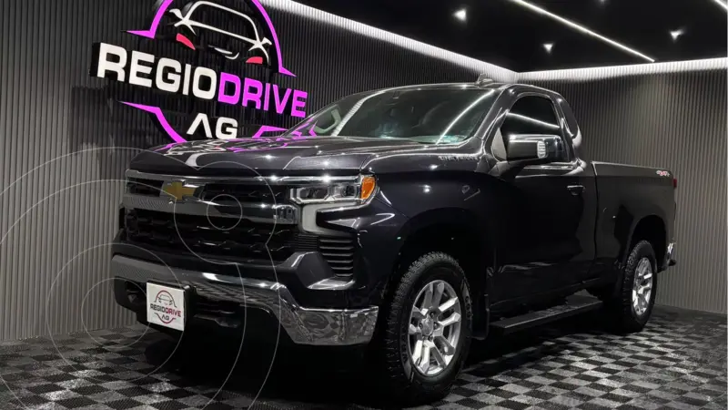 Foto Chevrolet Cheyenne LT 4X4 usado (2022) color Mocha precio $797,000