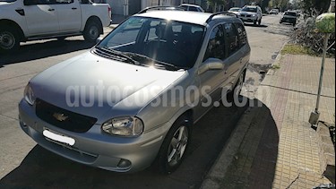 foto Chevrolet Classic Wagon LT usado (2010) color Gris Tanaris precio $175.000