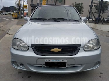 Foto venta Auto Usado Chevrolet Classic 3P LT (2011) color Gris Claro precio $165.000