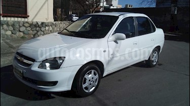 foto Chevrolet Classic 4P LS usado (2011) color Blanco precio $169.000
