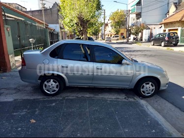Chevrolet Classic 4P LS usado (2010) color Gris precio $210.000