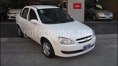 foto Chevrolet Classic 4P LS usado (2014) color Blanco precio $199.900