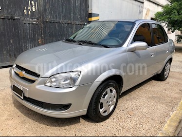 Foto venta Auto usado Chevrolet Classic 4P LS (2014) color Plata Switchblade precio $219.000