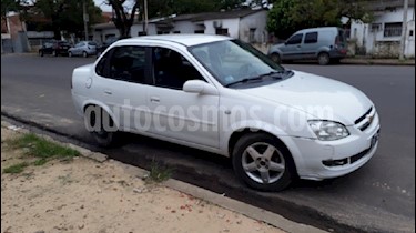 foto Chevrolet Classic 4P LS usado (2012) color Blanco precio $148.000