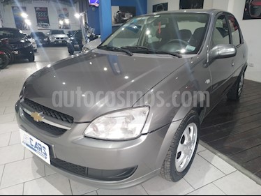 foto Chevrolet Classic 4P LT Spirit usado (2011) color Plata Polaris precio $270.000