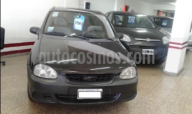Foto venta Auto usado Chevrolet Classic 4P LT (2009) color Negro precio $140.000