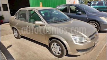 foto Chevrolet Classic 4P LT usado (2011) color Dorado precio $170.000