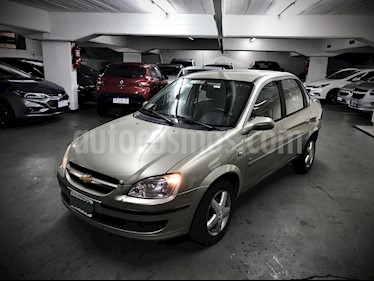 foto Chevrolet Classic 4P LT usado (2010) color Beige precio $250.000