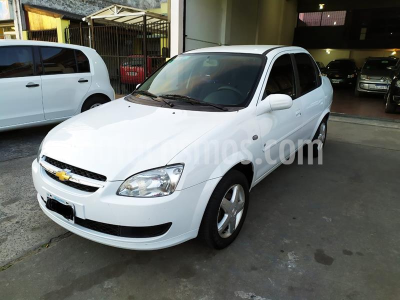 foto Chevrolet Classic 4P LT usado (2011) color Blanco precio $430.000
