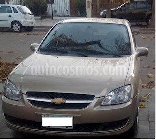 Chevrolet Classic 4P LT usado (2013) color Beige precio $380.000