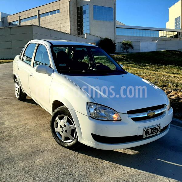 foto Chevrolet Classic 4P LT usado (2014) color Blanco precio $435.000