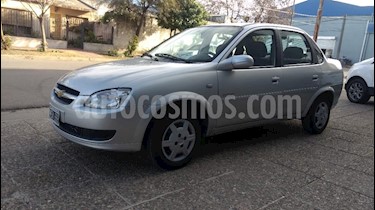 Chevrolet Classic 4P LS usado (2013) color Gris Claro precio $460.000