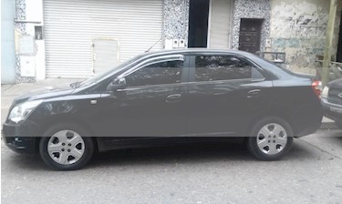 foto Chevrolet Cobalt LT usado (2013) color Negro precio $350.000
