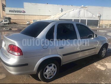 Chevrolet Corsa Classic 4P 1.4 GL usado (2015) color Plata Polaris precio $260.000