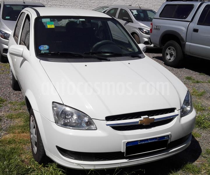 foto Chevrolet Corsa Classic 4P 1.4 GL usado (2017) color Blanco precio $650.000