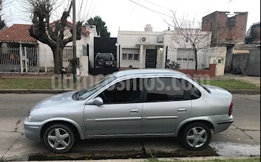Chevrolet Corsa Classic 4P 1.4 GLS usado (2009) color Plata Polaris precio $270.000