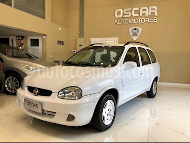 Chevrolet Corsa Wagon GL 1.6 usado (2008) color Blanco precio $259.000