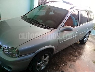 foto Chevrolet Corsa Wagon Classic 1.4 GLS usado (2010) color Plata precio $160.000