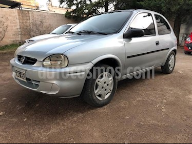 foto Chevrolet Corsa 3P City usado (2008) color Gris Claro precio $150.000